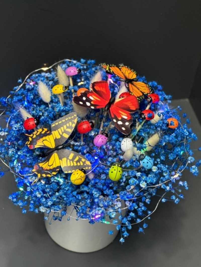 RENKLİ LED IŞIKLI TASARIM