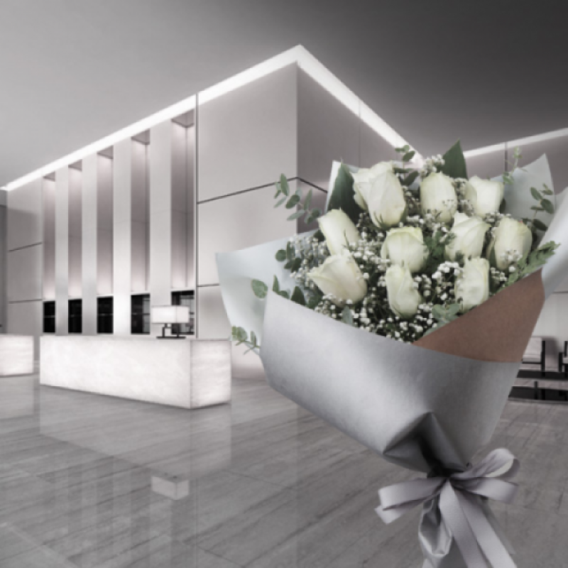 12 Beyaz Gül Buketi