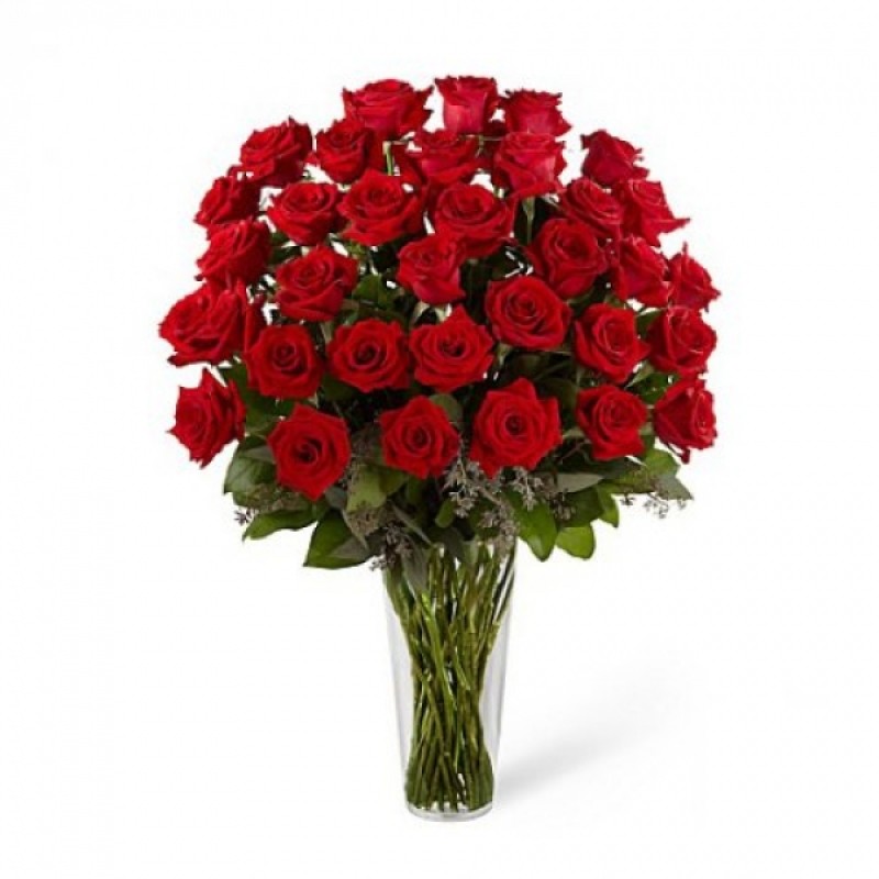 Cam Vazoda 33 Adet Kırmızı Güller