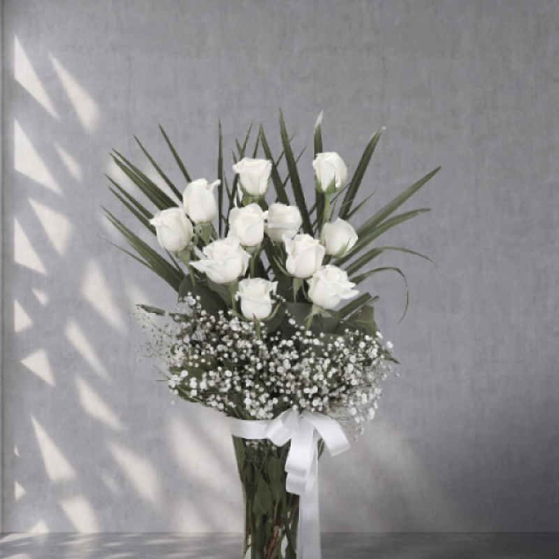 Vazoda 11 Beyaz Gül