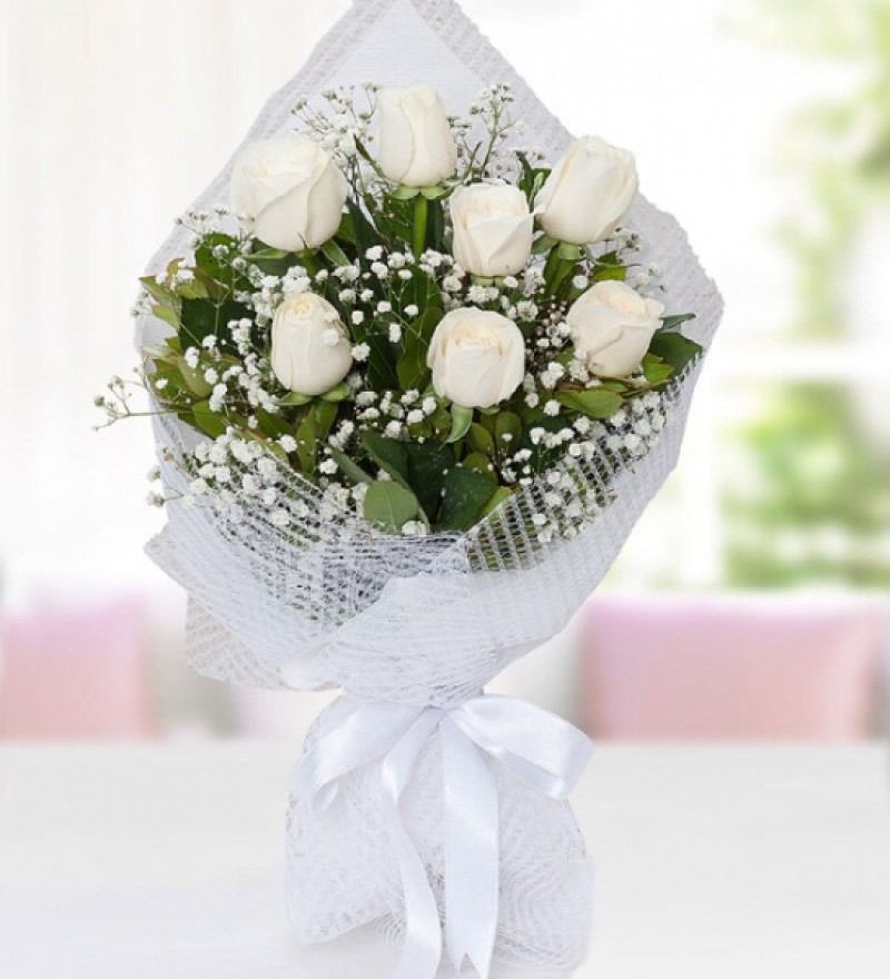 7 Adet Beyaz Gül Buketi