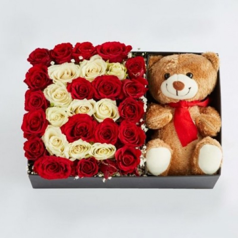 Kutuda Kırmızı Gül Ayıcık